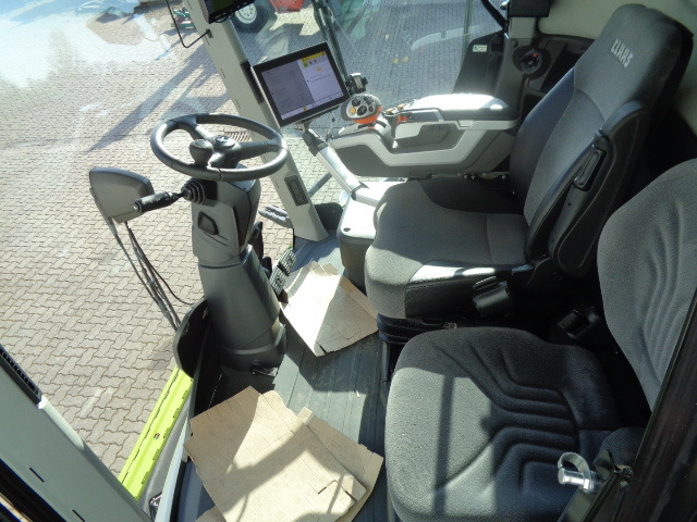 Moissonneuse-batteuse Claas Lexion 7700 TT: photos 9