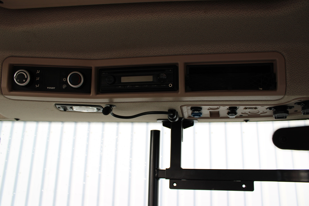 Fendt 516 Vario S4 PowerPlus - Tracteur agricole: photos 3 Fendt 516 Vario S4 PowerPlus - Tracteur agricole: photos 3