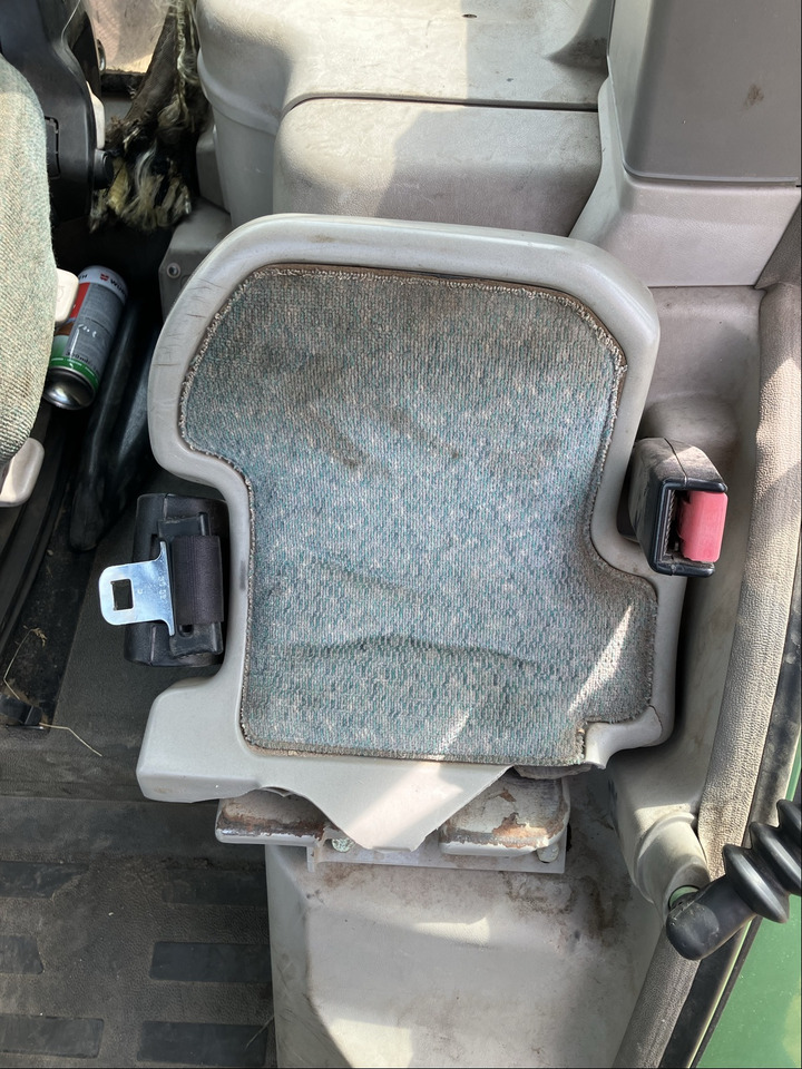 Fendt 718 Com3 Vario TMS - Tracteur agricole: photos 3 Fendt 718 Com3 Vario TMS - Tracteur agricole: photos 3