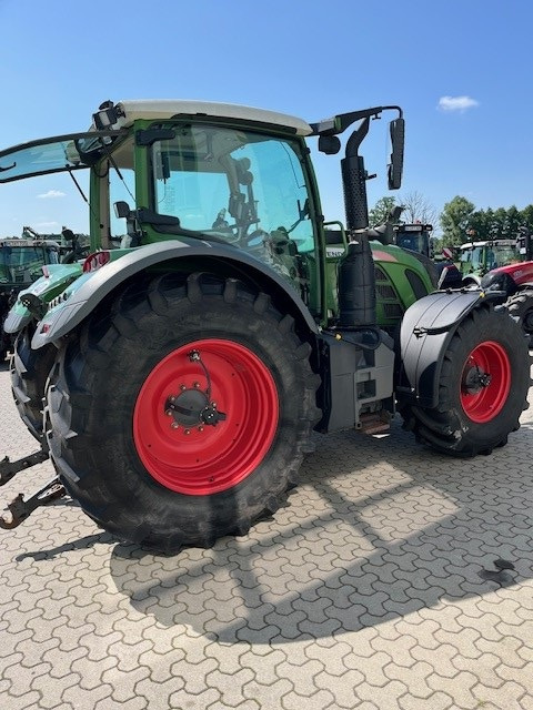 Fendt 718 V S4 - Tracteur agricole: photos 4 Fendt 718 V S4 - Tracteur agricole: photos 4