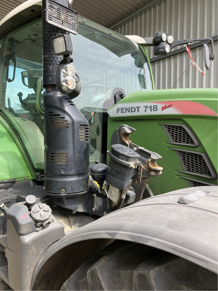 Fendt 718 Vario Profi Plus - Tracteur agricole: photos 5 Fendt 718 Vario Profi Plus - Tracteur agricole: photos 5