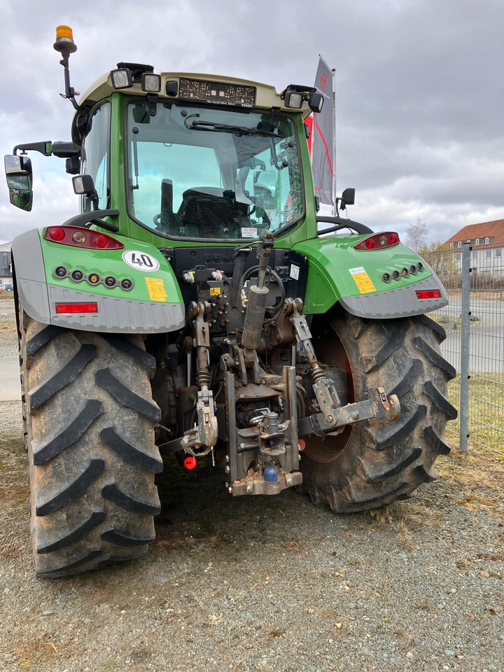 Fendt 718 Vario S4 Power Plus - Tracteur agricole: photos 2 Fendt 718 Vario S4 Power Plus - Tracteur agricole: photos 2
