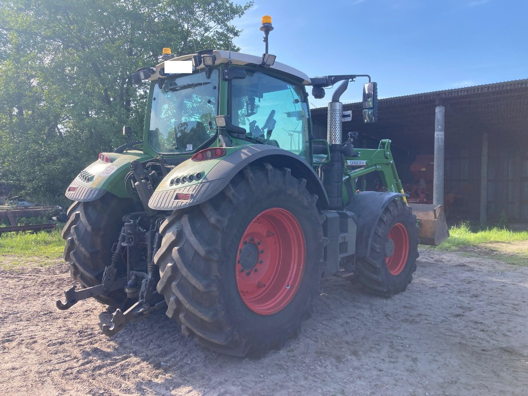 Fendt 724 S4 - Tracteur agricole: photos 5 Fendt 724 S4 - Tracteur agricole: photos 5