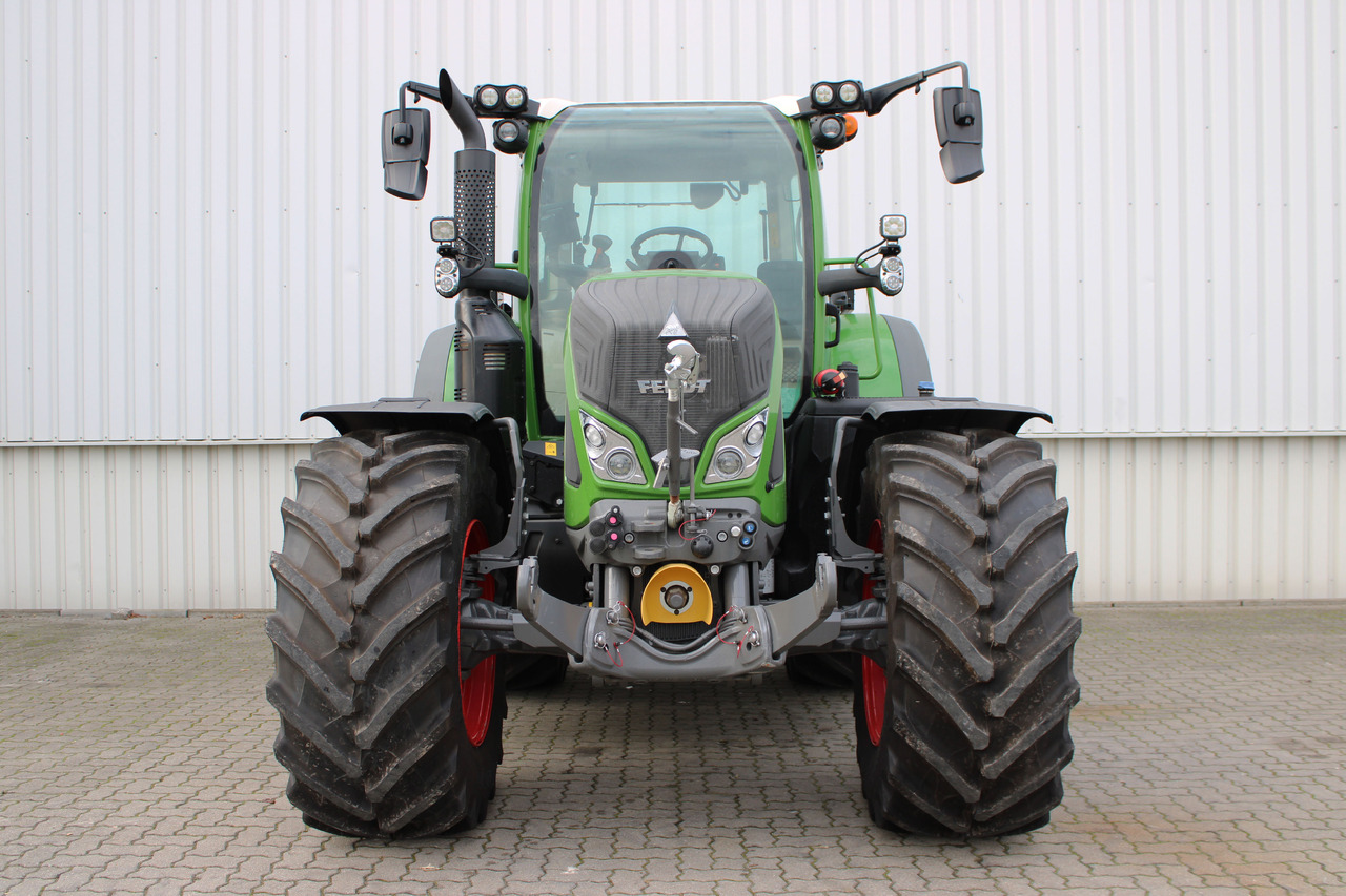 Crédit-bail de Fendt 724 Vario Gen6 Profi  Sett2 Fendt 724 Vario Gen6 Profi  Sett2: photos 19