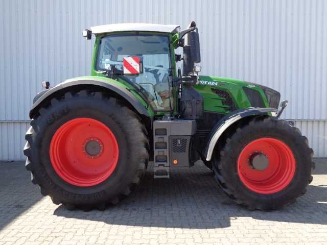 Tracteur agricole Fendt 824 Vario S4 ProfiPlus: photos 20