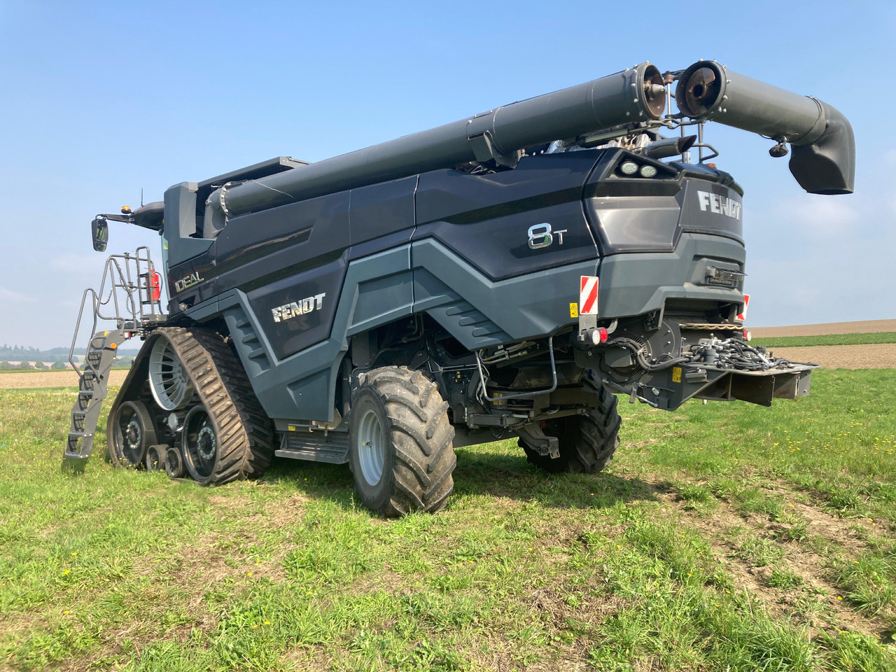 Fendt Ideal 8T - Moissonneuse-batteuse: photos 2 Fendt Ideal 8T - Moissonneuse-batteuse: photos 2