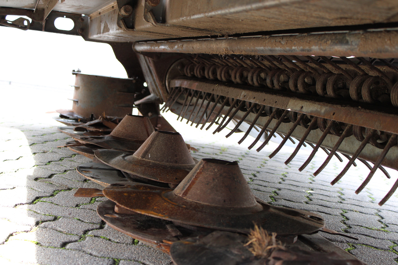 Fendt Slicer 360 FQ KC - Faucheuse: photos 4 Fendt Slicer 360 FQ KC - Faucheuse: photos 4