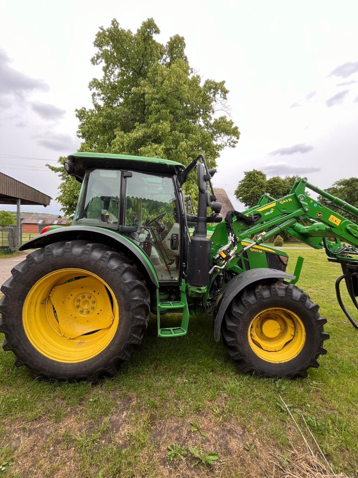 John Deere 5100 M - Tracteur agricole: photos 5 John Deere 5100 M - Tracteur agricole: photos 5
