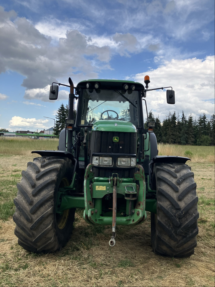 Tracteur agricole John Deere 6920 Auto Quad: photos 11 Tracteur agricole John Deere 6920 Auto Quad: photos 11