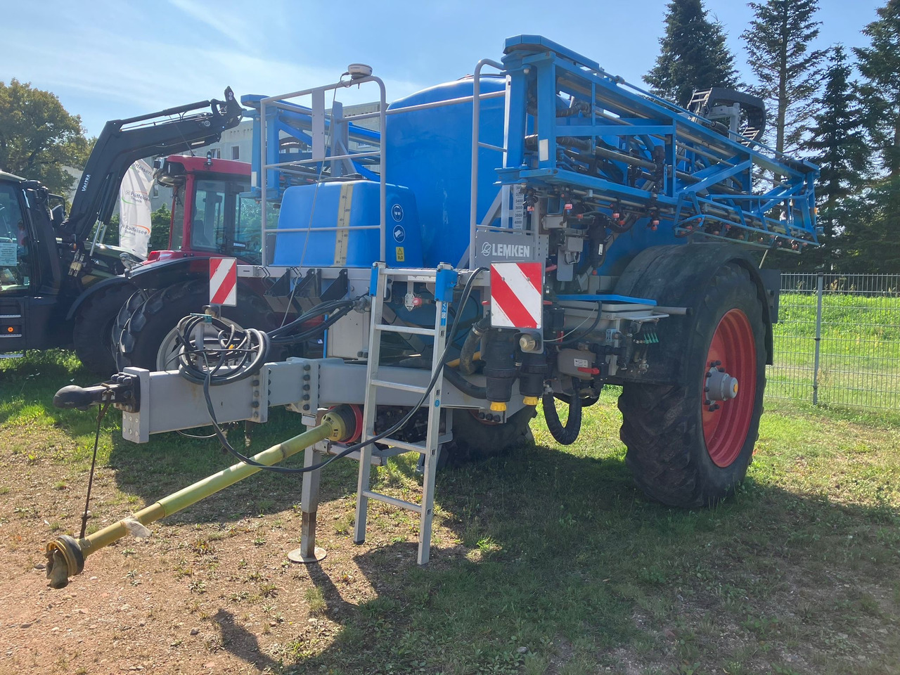 Lemken Primus 45 - Pulvérisateur: photos 1 Lemken Primus 45 - Pulvérisateur: photos 1