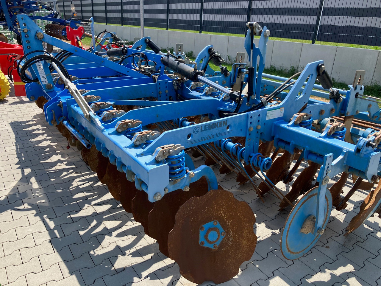 Lemken Rubin 10 - Herse: photos 1 Lemken Rubin 10 - Herse: photos 1