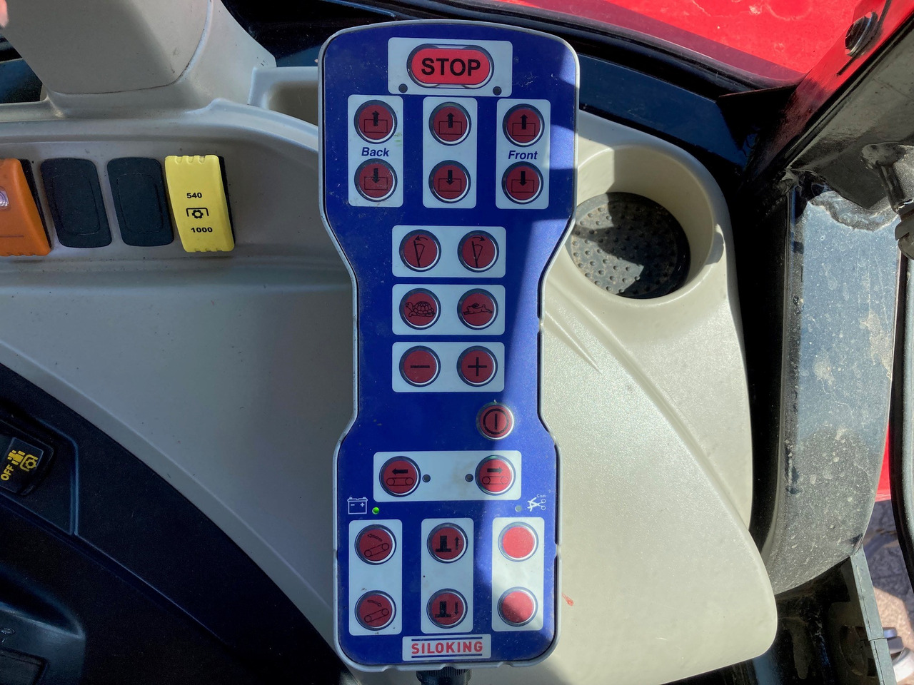 Mayer Siloking TrailedLine Classic Duo 14-T - Mélangeuse: photos 2 Mayer Siloking TrailedLine Classic Duo 14-T - Mélangeuse: photos 2