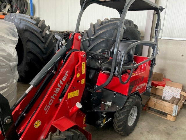 Schäffer Hoflader Typ 2024 - Chargeuse sur pneus: photos 1 Schäffer Hoflader Typ 2024 - Chargeuse sur pneus: photos 1