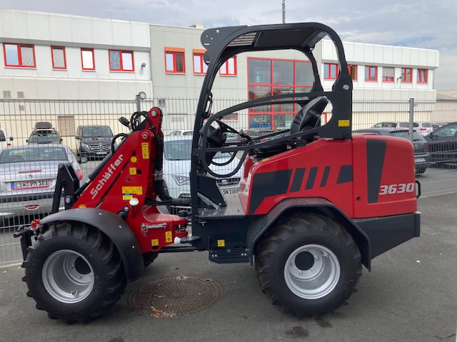 Schäffer Hoflader Typ 3630 - Chargeuse sur pneus: photos 1 Schäffer Hoflader Typ 3630 - Chargeuse sur pneus: photos 1