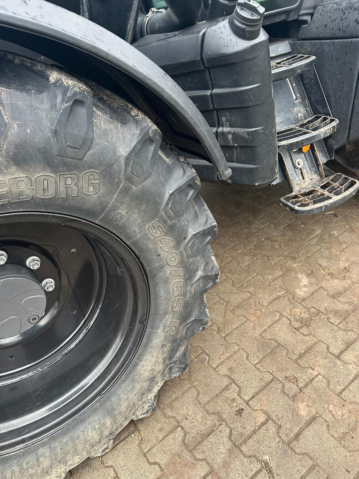 Valtra N 154 Direct - Tracteur agricole: photos 4 Valtra N 154 Direct - Tracteur agricole: photos 4