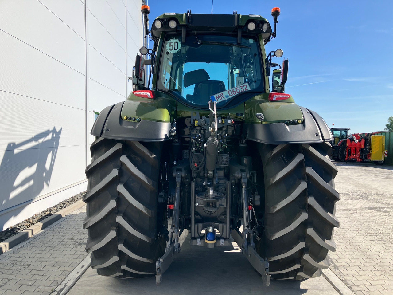 Valtra Q 285 - Tracteur agricole: photos 3 Valtra Q 285 - Tracteur agricole: photos 3