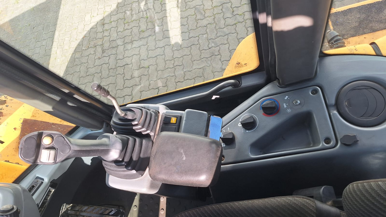 Volvo Radlader L 40 B TP - Chargeuse: photos 5 Volvo Radlader L 40 B TP - Chargeuse: photos 5