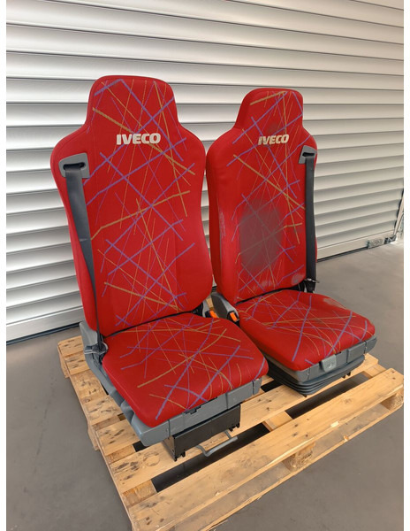 Iveco Eurostar, Eurotech, Eurotrakker - Siège pour Camion: photos 4 Iveco Eurostar, Eurotech, Eurotrakker - Siège pour Camion: photos 4