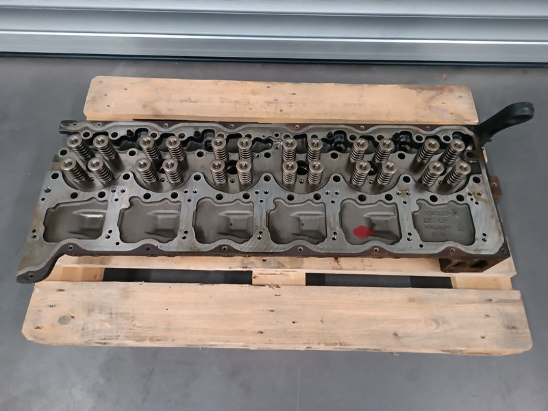 Volvo FH D13K *Common Rail* - Bloc-cylindres pour Camion: photos 1 Volvo FH D13K *Common Rail* - Bloc-cylindres pour Camion: photos 1