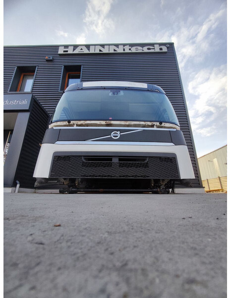 Volvo FH4 GLOBETROTTER L2 H2 EURO 6 - Cabine et intérieur pour Camion: photos 2 Volvo FH4 GLOBETROTTER L2 H2 EURO 6 - Cabine et intérieur pour Camion: photos 2