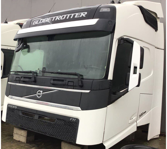 Volvo FH4 GLOBETROTTER L2 H2 EURO 6 - Cabine et intérieur pour Camion: photos 1 Volvo FH4 GLOBETROTTER L2 H2 EURO 6 - Cabine et intérieur pour Camion: photos 1