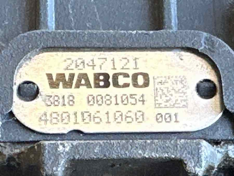 DAF MODULATOR VALVE 2047121 - Valve de frein pour Camion: photos 4 DAF MODULATOR VALVE 2047121 - Valve de frein pour Camion: photos 4