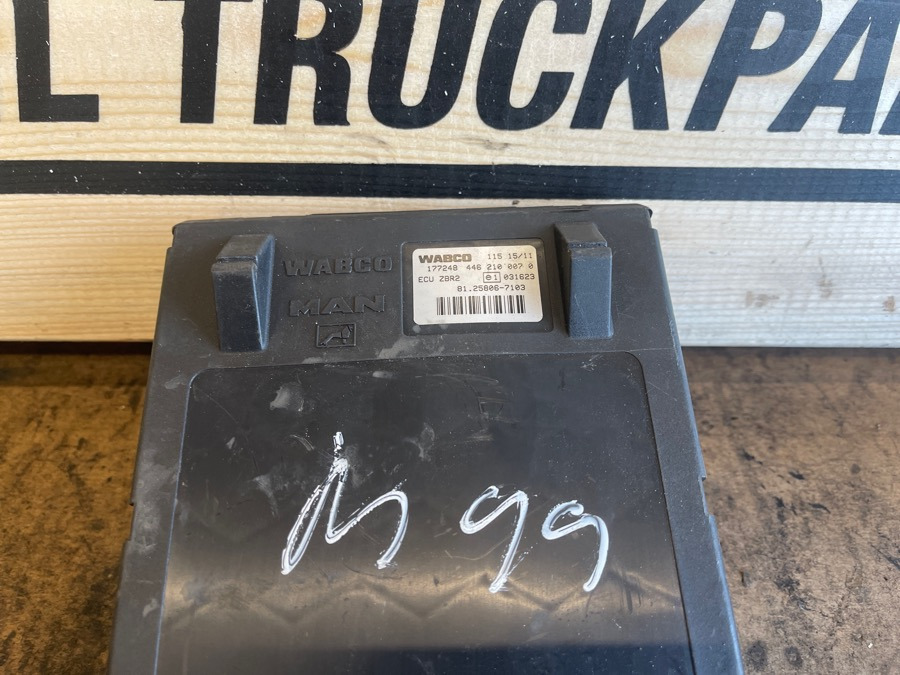 MAN ECU ZBR2 81.25806-7103 - Système électrique pour Camion: photos 2 MAN ECU ZBR2 81.25806-7103 - Système électrique pour Camion: photos 2