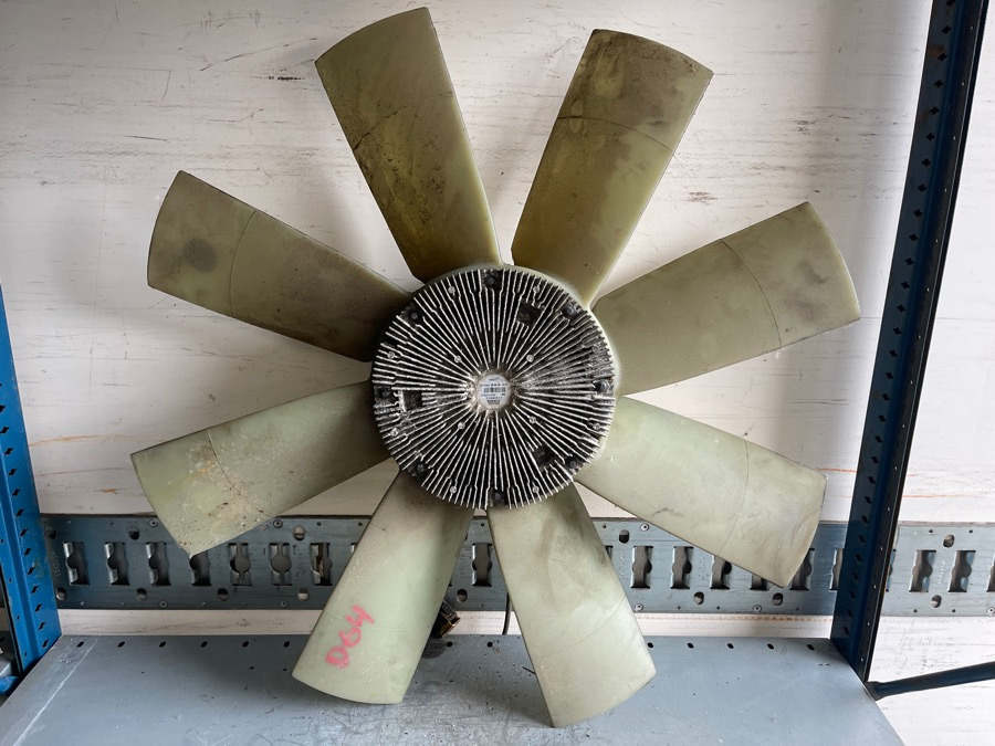 RENAULT VISKOS FAN 7421990517 - Système de refroidissement pour Camion: photos 1 RENAULT VISKOS FAN 7421990517 - Système de refroidissement pour Camion: photos 1