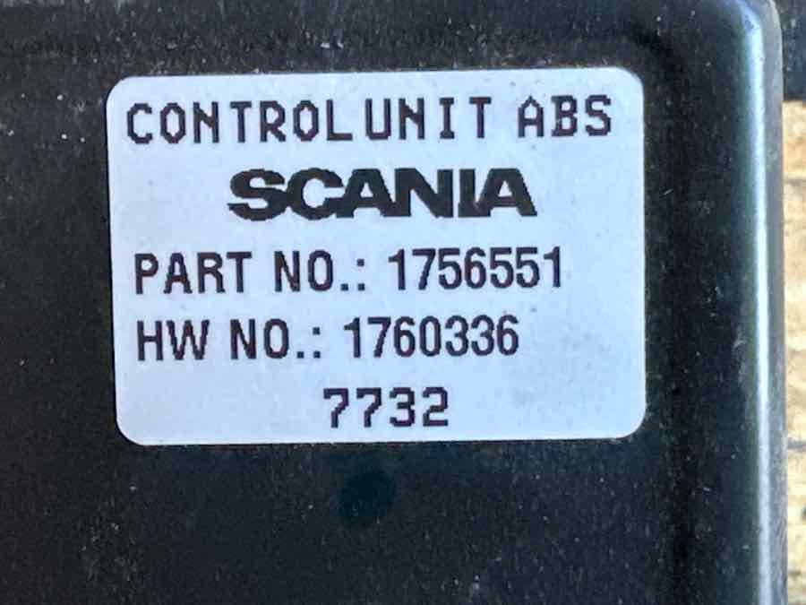 SCANIA ECU ABS 1756551 - Système électrique pour Camion: photos 2 SCANIA ECU ABS 1756551 - Système électrique pour Camion: photos 2