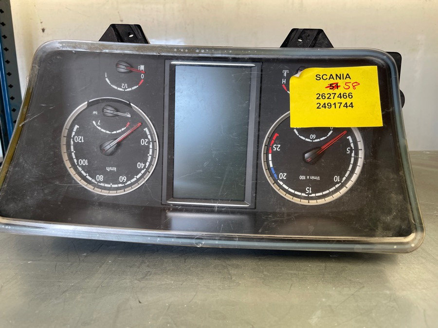 SCANIA NSTRUMENT ICL 2627466 - Panel de instrumentos pour Camion: photos 1 SCANIA NSTRUMENT ICL 2627466 - Panel de instrumentos pour Camion: photos 1
