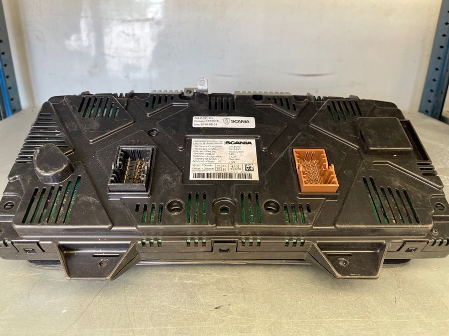SCANIA NSTRUMENT ICL 2627466 - Panel de instrumentos pour Camion: photos 2 SCANIA NSTRUMENT ICL 2627466 - Panel de instrumentos pour Camion: photos 2