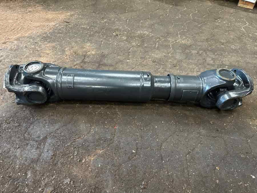 VOLVO PRPSHAFT 20366363 - Arbre à cardan pour Camion: photos 1 VOLVO PRPSHAFT 20366363 - Arbre à cardan pour Camion: photos 1