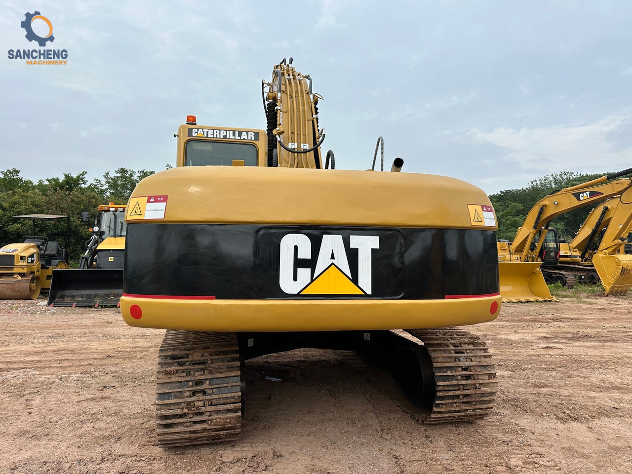 Crédit-bail de CAT 320CL crawler excavator with hammer CAT 320CL crawler excavator with hammer: photos 15