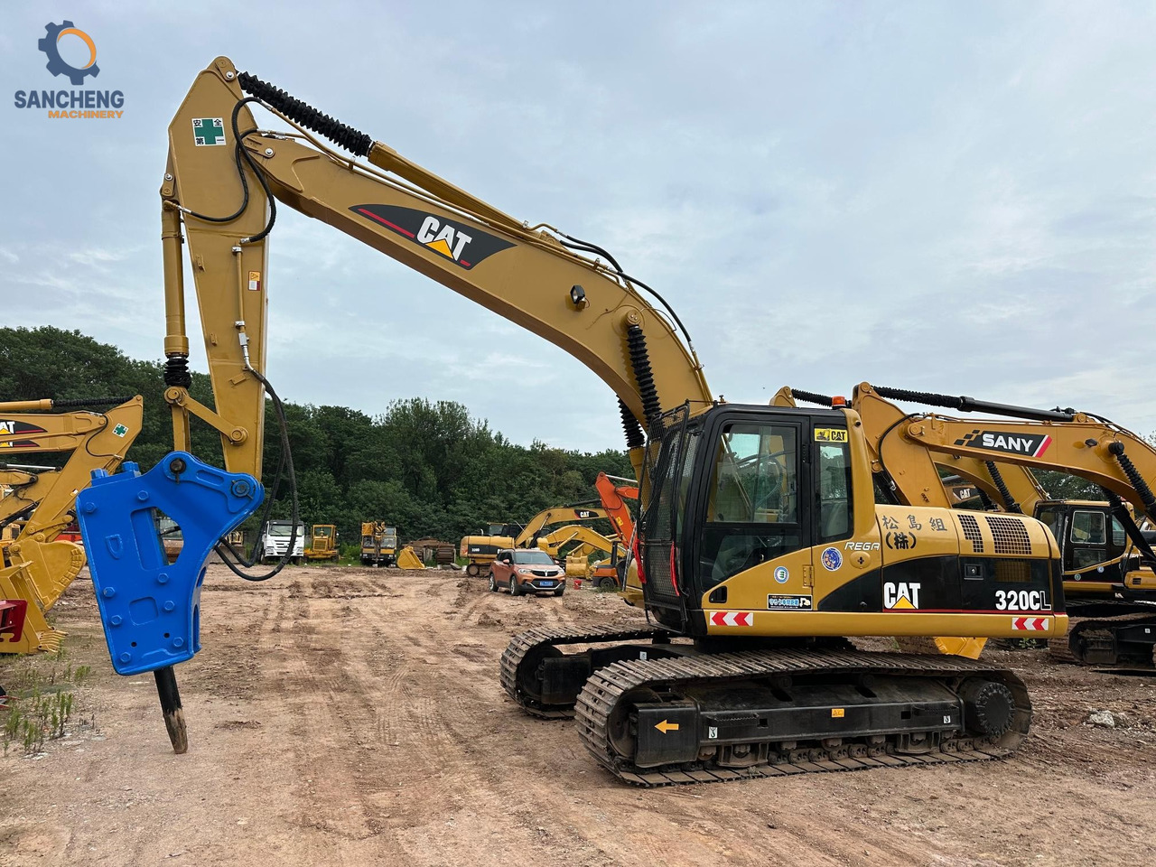 Crédit-bail de CAT 320CL crawler excavator with hammer CAT 320CL crawler excavator with hammer: photos 8