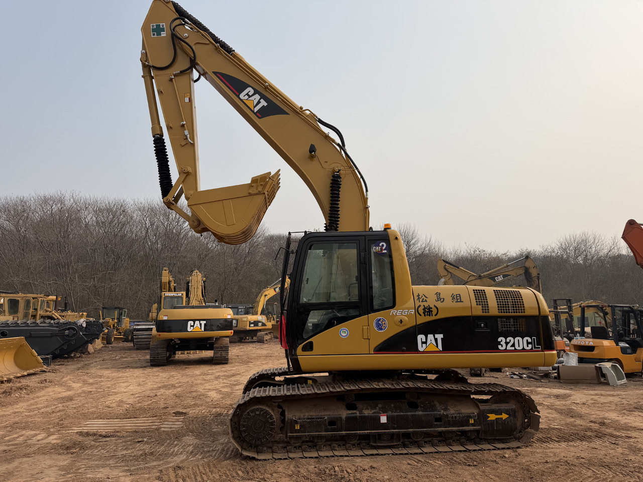 CAT 320CL - Pelle sur chenille: photos 3 CAT 320CL - Pelle sur chenille: photos 3