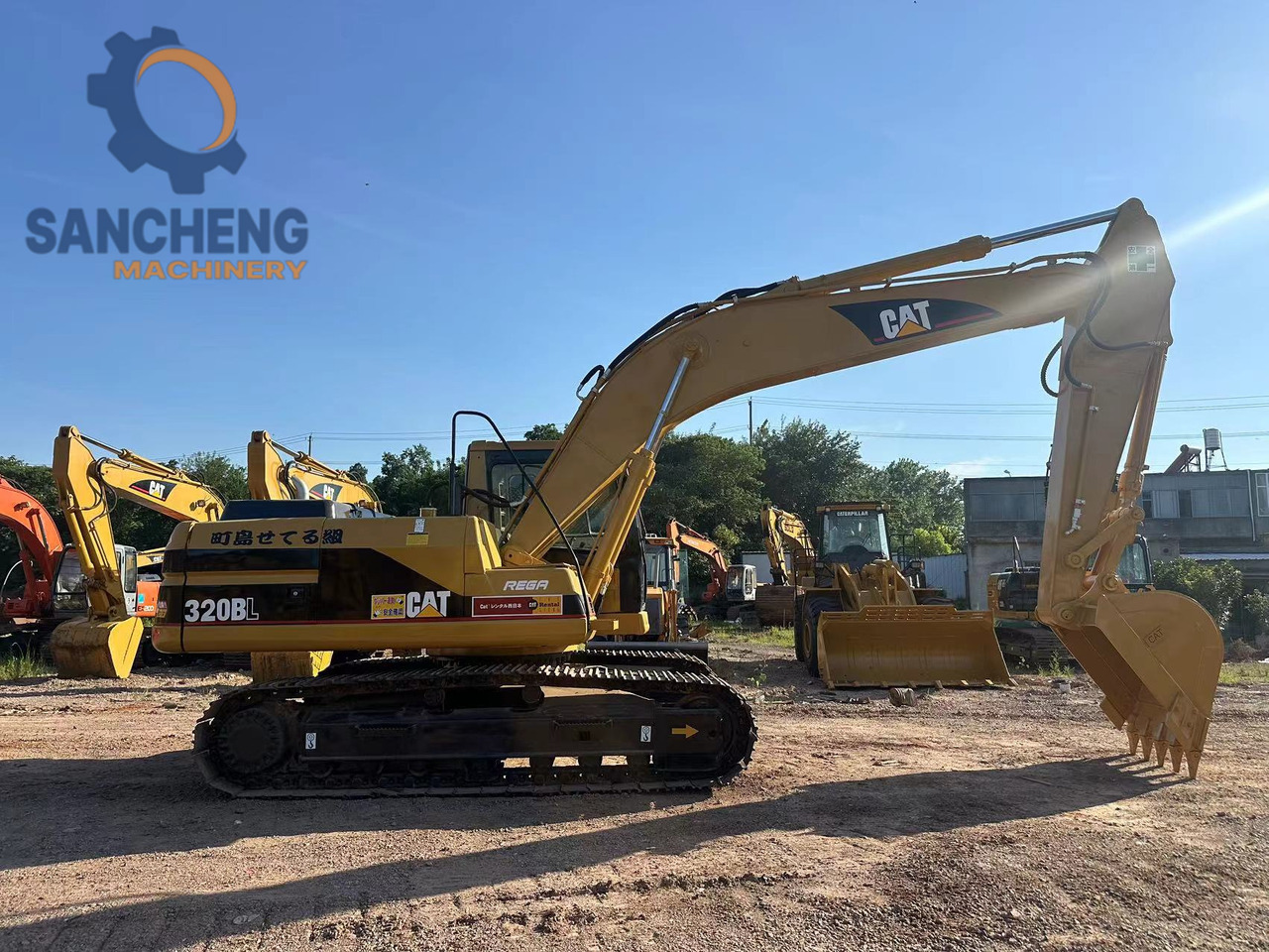 CATERPILLAR 320B - Pelle sur chenille: photos 3 CATERPILLAR 320B - Pelle sur chenille: photos 3