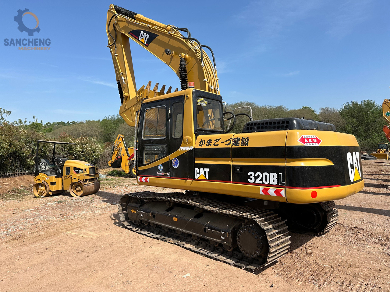 CATERPILLAR 320BL - Pelle sur chenille: photos 2 CATERPILLAR 320BL - Pelle sur chenille: photos 2