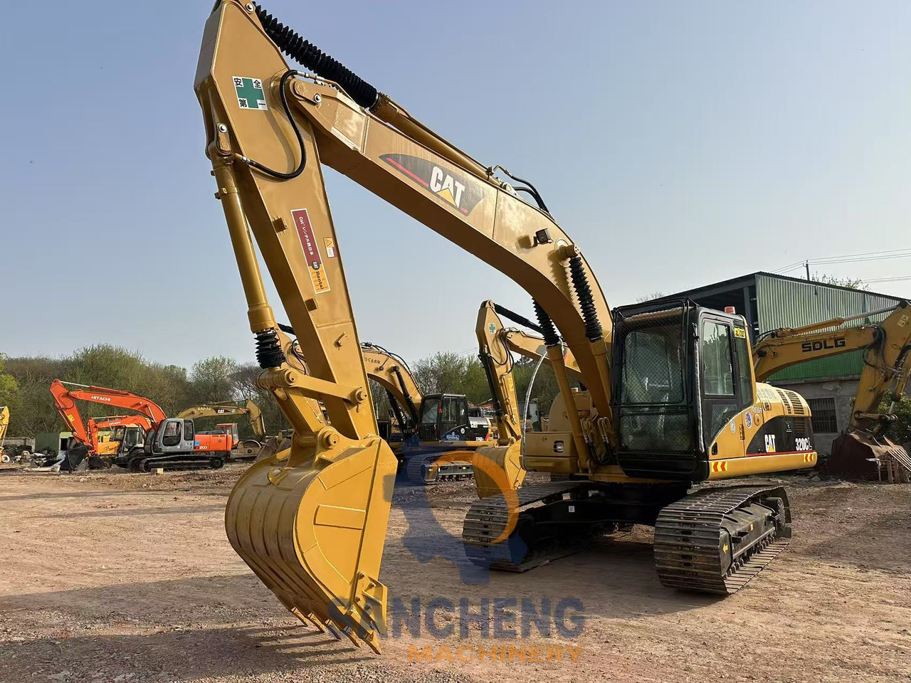 CATERPILLAR 320CL - Pelle sur chenille: photos 5 CATERPILLAR 320CL - Pelle sur chenille: photos 5