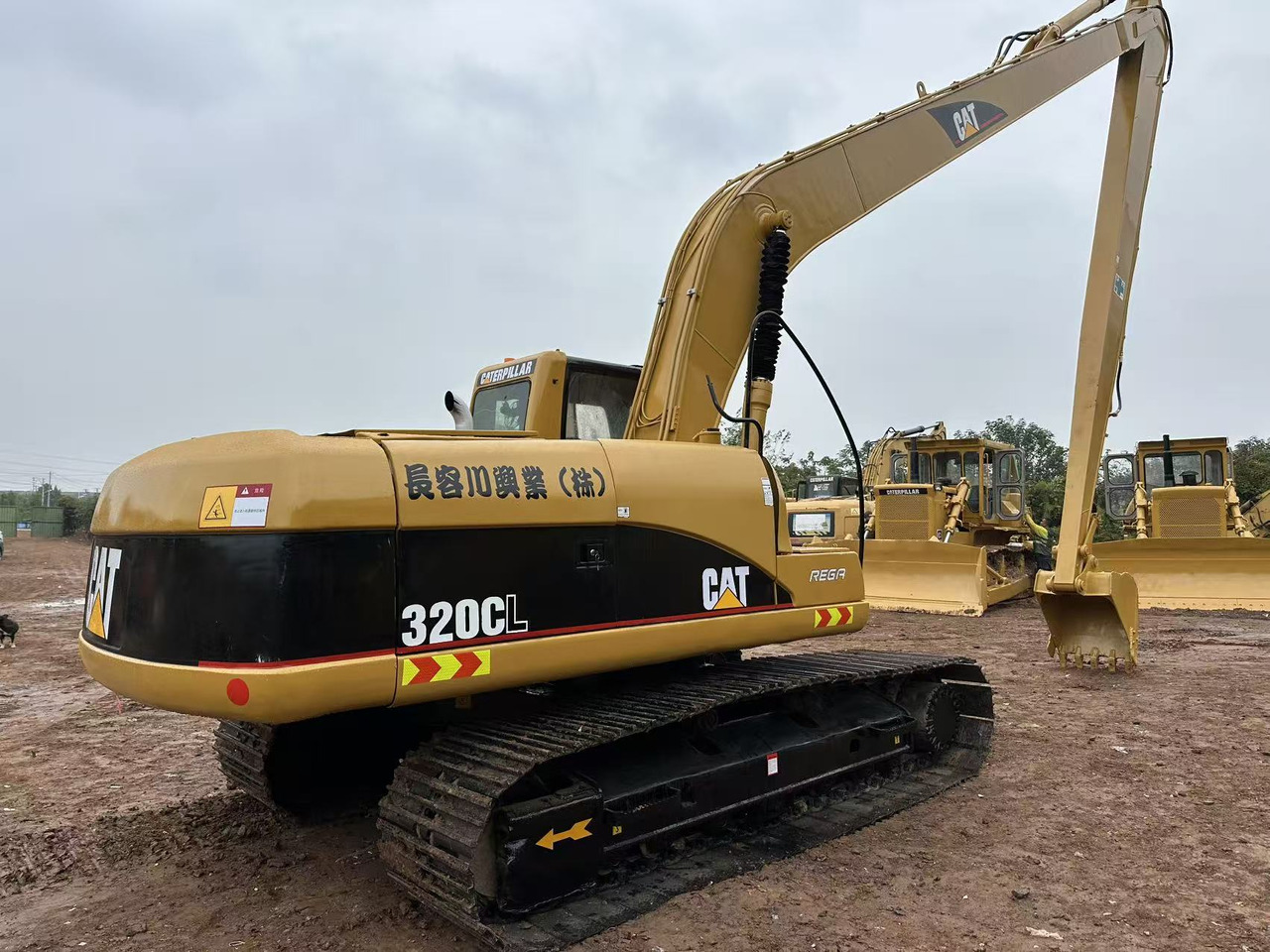 CATERPILLAR 320CL long reach excavator - Pelle sur chenille: photos 4 CATERPILLAR 320CL long reach excavator - Pelle sur chenille: photos 4