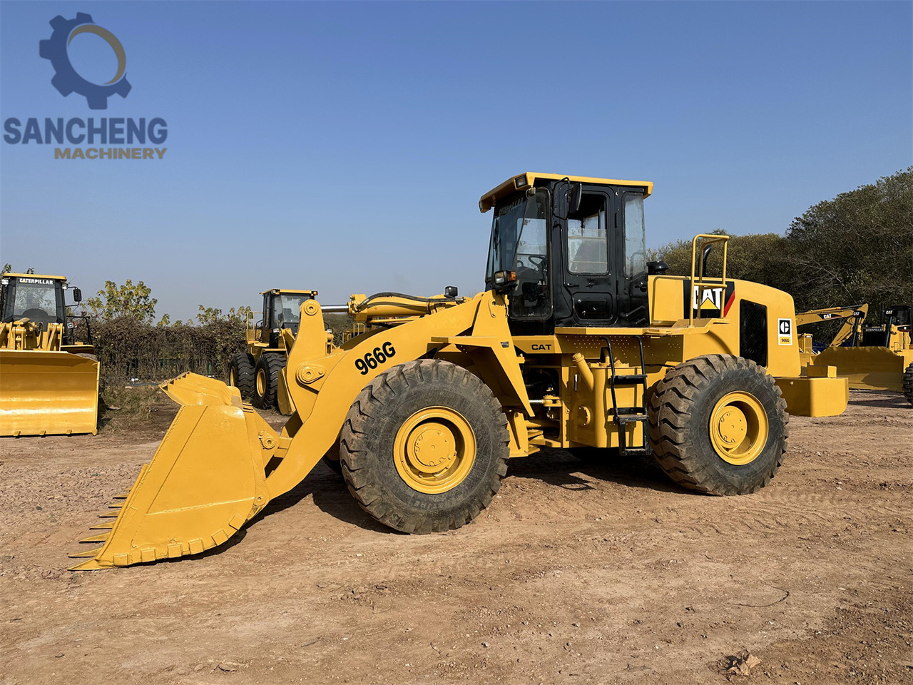 CATERPILLAR 966G - Chargeuse sur pneus: photos 2 CATERPILLAR 966G - Chargeuse sur pneus: photos 2