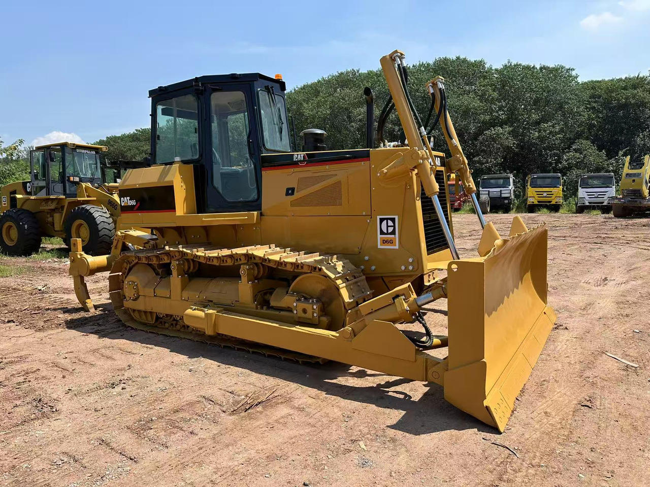 CATERPILLAR D6G - Bulldozer: photos 4 CATERPILLAR D6G - Bulldozer: photos 4