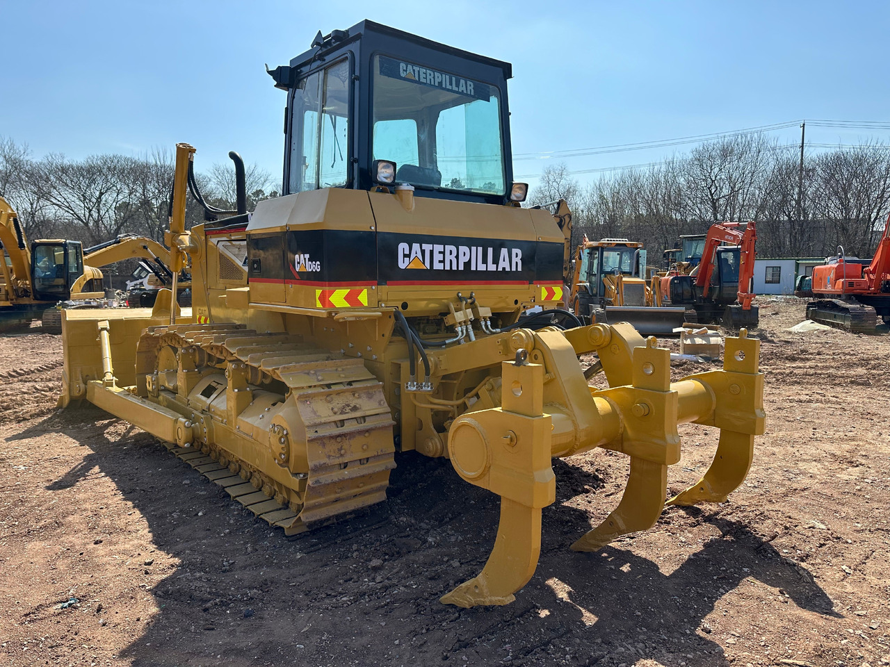 CATERPILLAR D6G bulldozer - Bulldozer: photos 2 CATERPILLAR D6G bulldozer - Bulldozer: photos 2