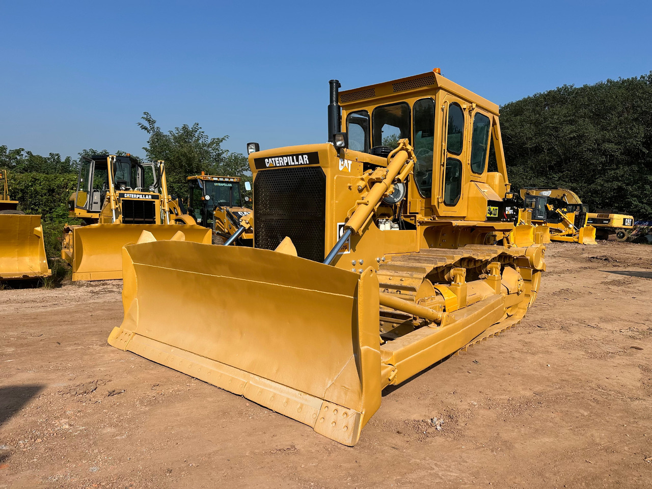 CATERPILLAR D7G bulldozer - Bulldozer: photos 2 CATERPILLAR D7G bulldozer - Bulldozer: photos 2