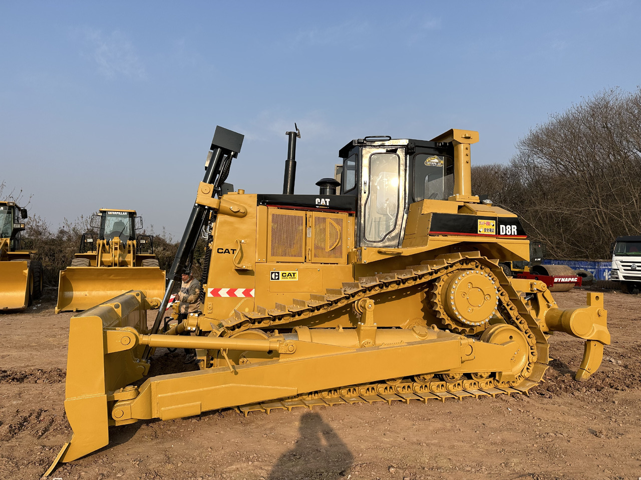 CATERPILLAR D8R - Bulldozer: photos 3 CATERPILLAR D8R - Bulldozer: photos 3