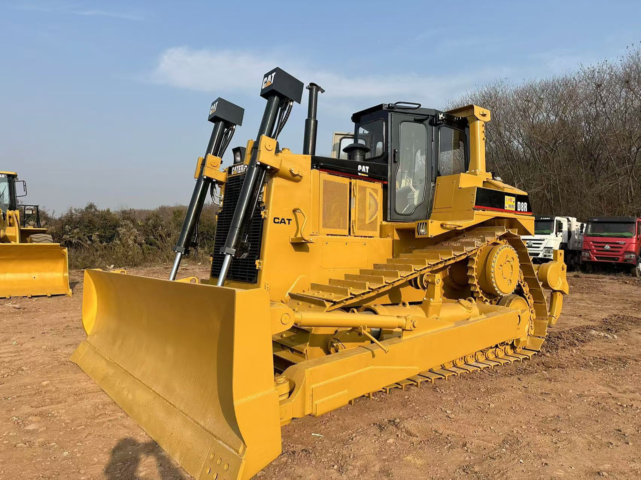 CATERPILLAR D8R - Bulldozer: photos 4 CATERPILLAR D8R - Bulldozer: photos 4