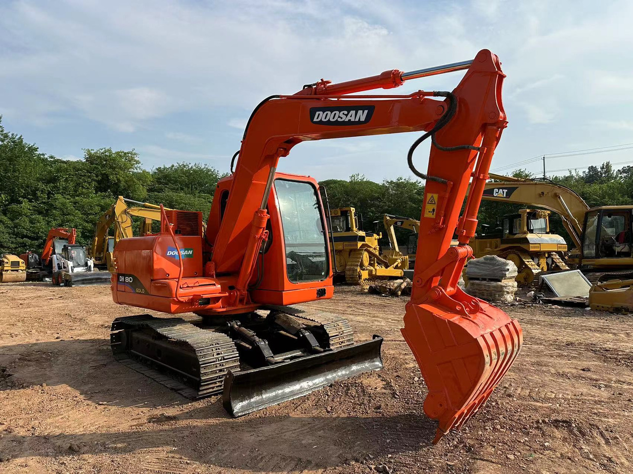 DOOSAN DH80 Mini Excavator - Pelle sur chenille: photos 4 DOOSAN DH80 Mini Excavator - Pelle sur chenille: photos 4