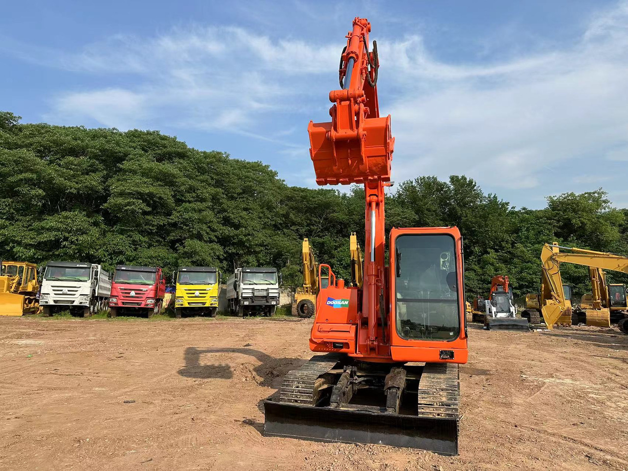 DOOSAN DH80 Mini Excavator - Pelle sur chenille: photos 2 DOOSAN DH80 Mini Excavator - Pelle sur chenille: photos 2