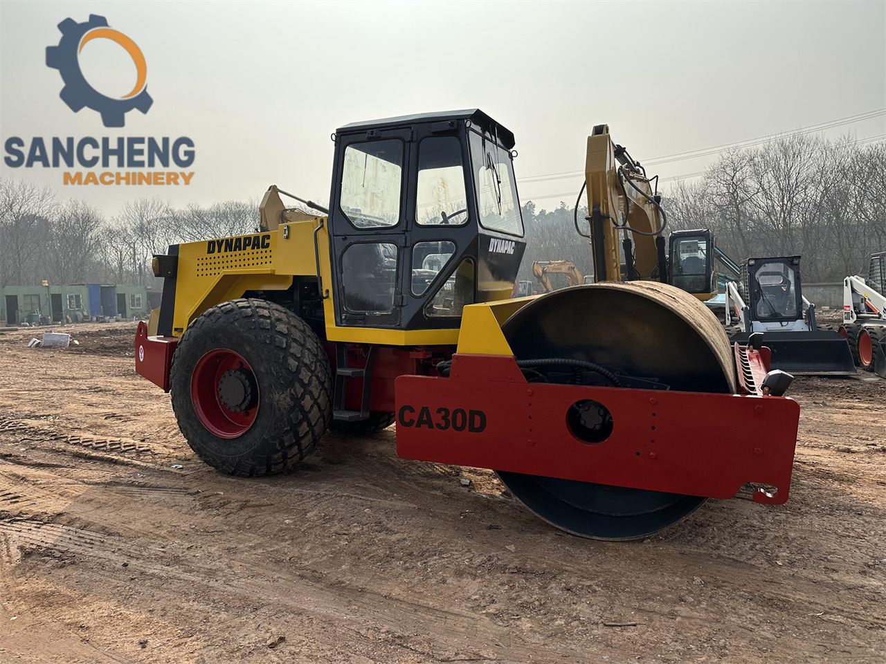 DYNAPAC CA30D - Compacteur: photos 4 DYNAPAC CA30D - Compacteur: photos 4