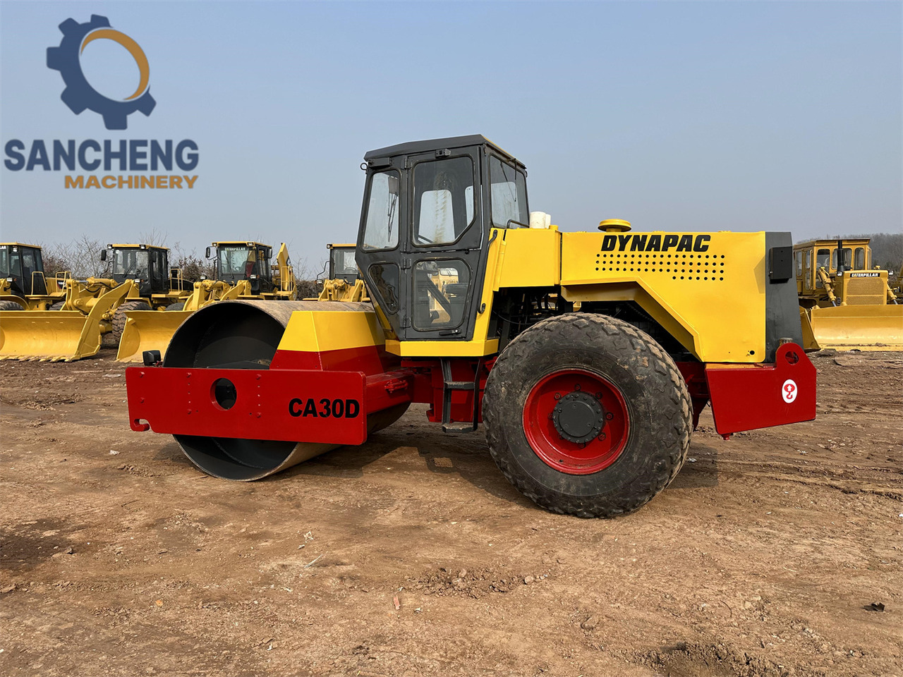 DYNAPAC CA30D - Compacteur: photos 3 DYNAPAC CA30D - Compacteur: photos 3