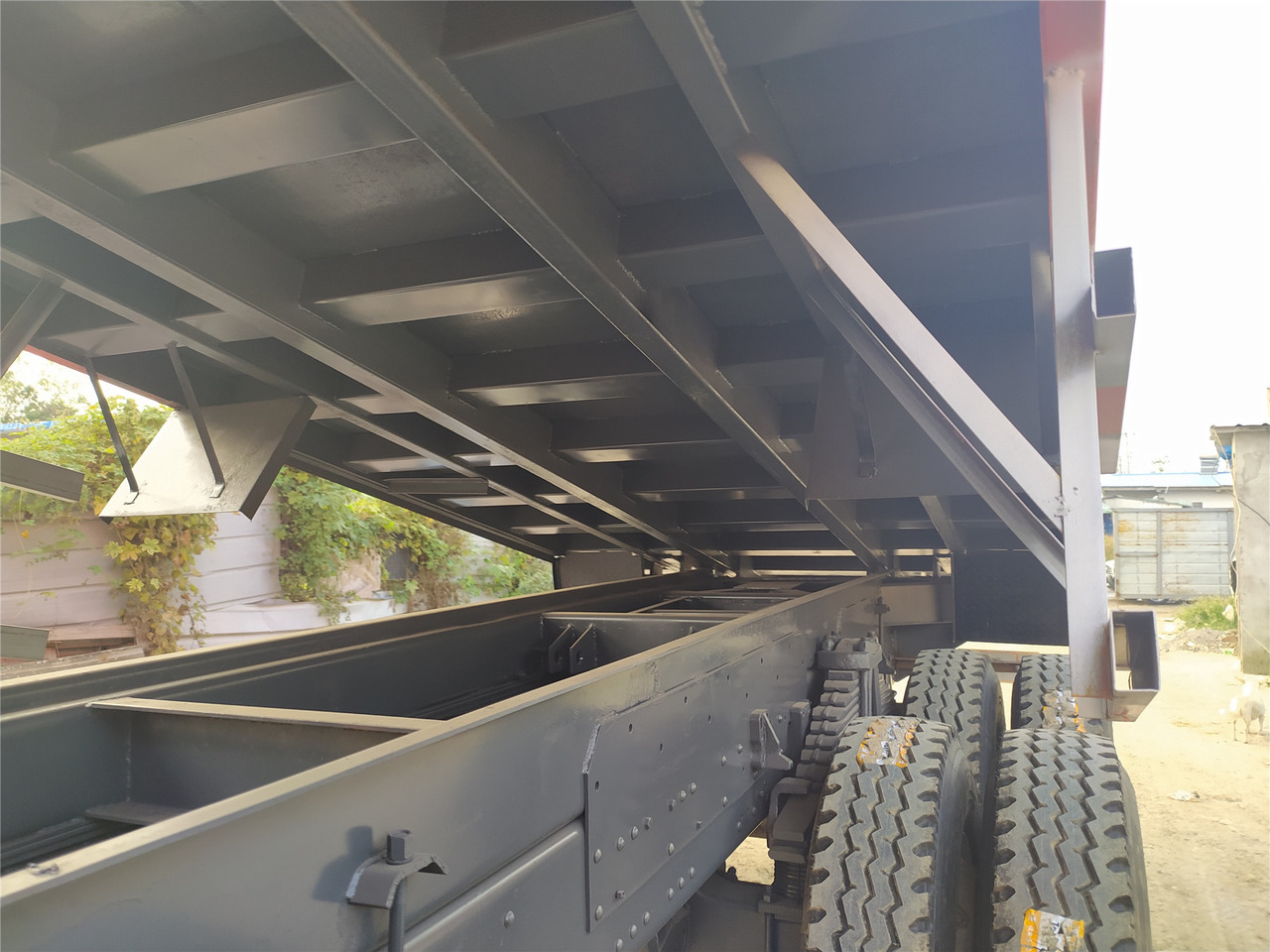Camion benne HOWO 371hp: photos 12